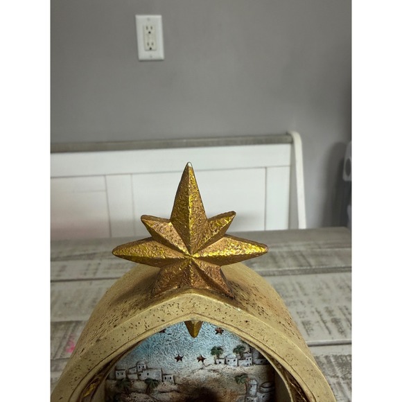 Josephs Studio Nativity Scene Arch with Doors Foldable Star Topper - Picture 6 of 10